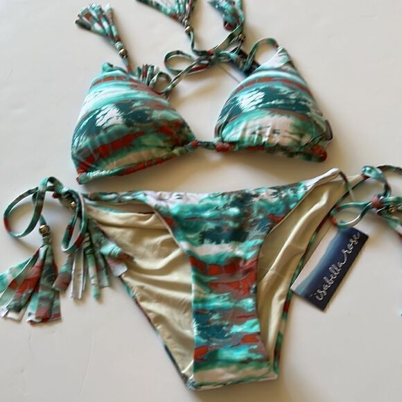 Isabella Rose Bikini Set - Picture 5 of 12